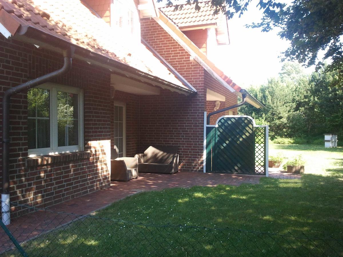 Appartmenthaus Am Bodden Wiek auf Rügen Esterno foto